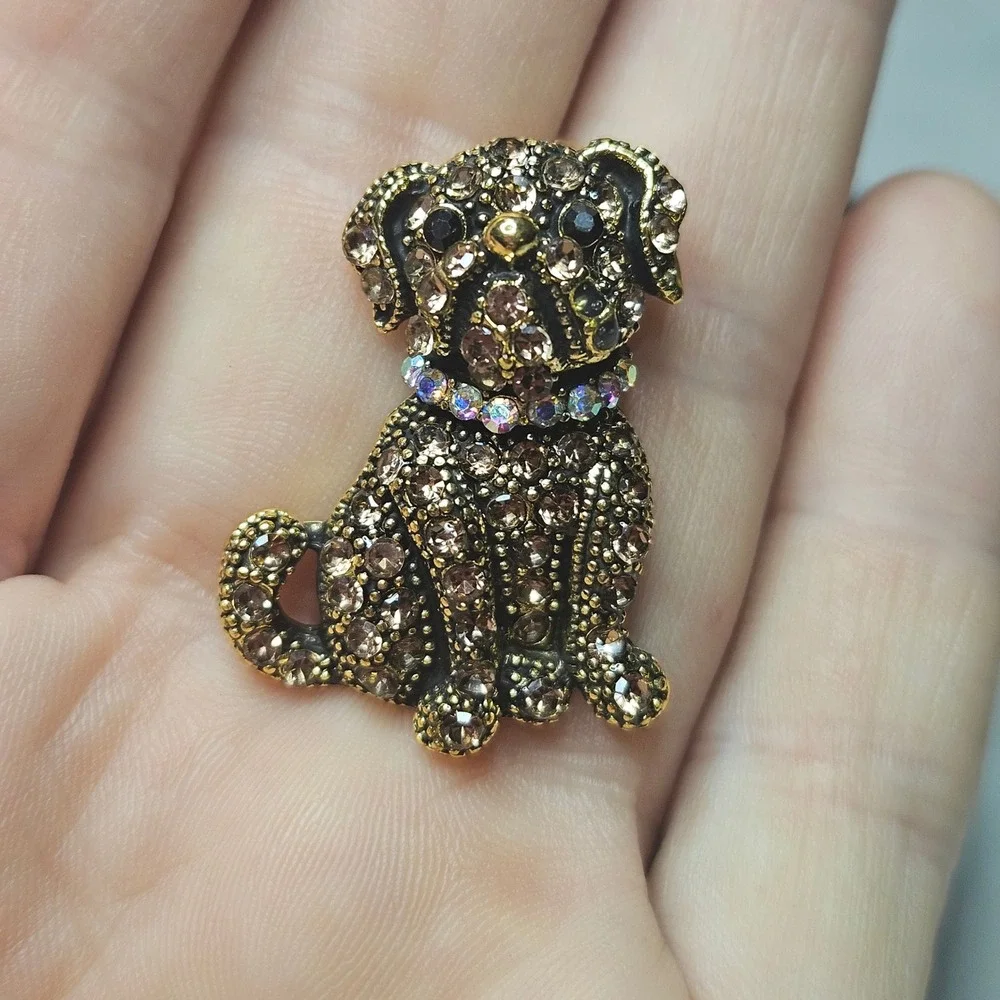 Mastiff Dog Brooch Pin Gold Tone Champagne Rhinestone Crystal Small